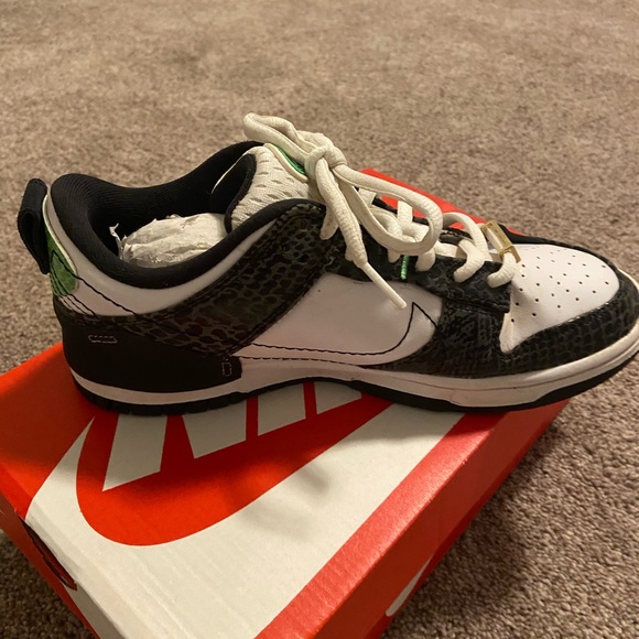 Nike black dunks snakeskin disrupt - Picture 8 of 9